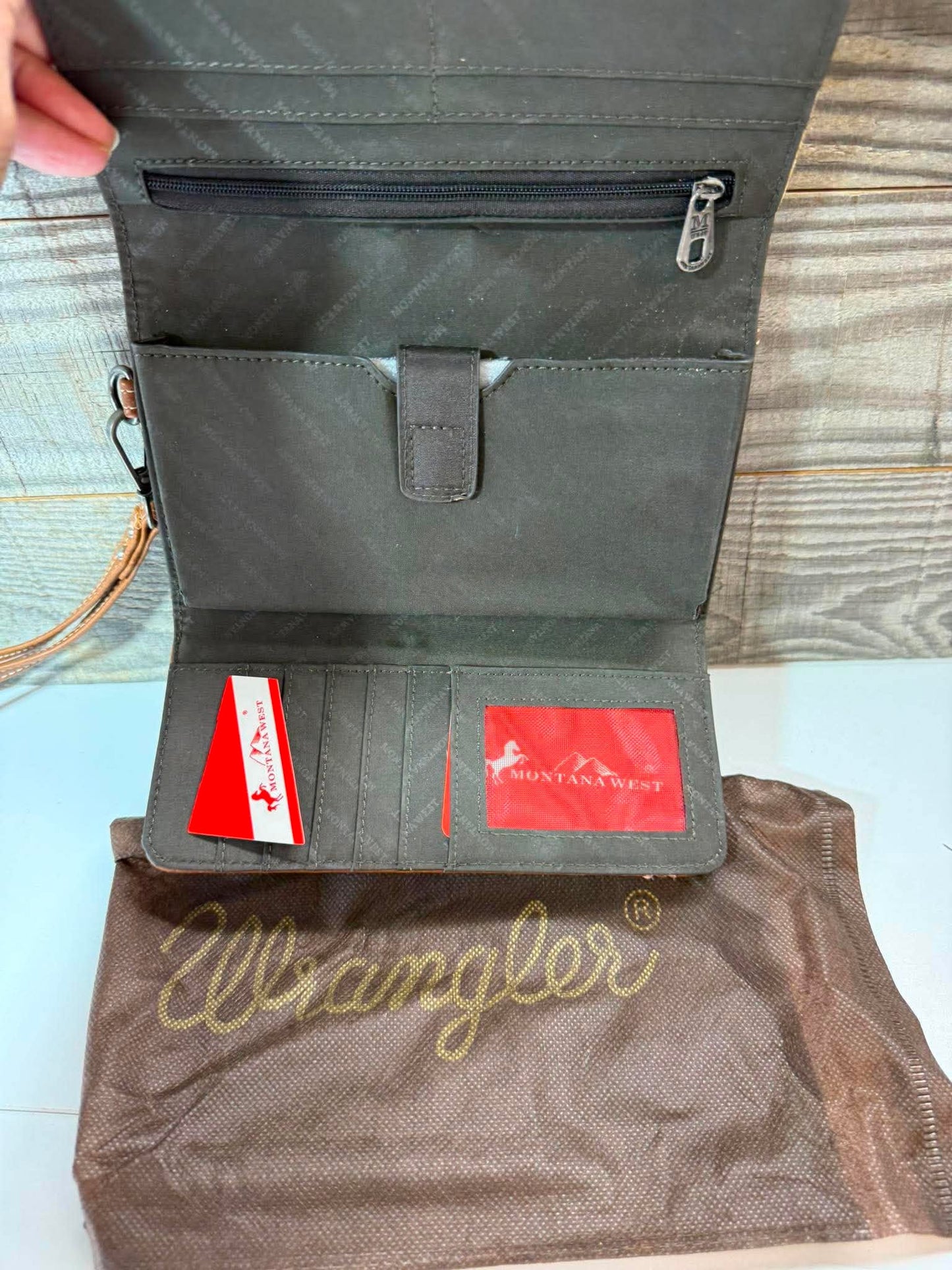 Discounted Western Wristlet Wallet