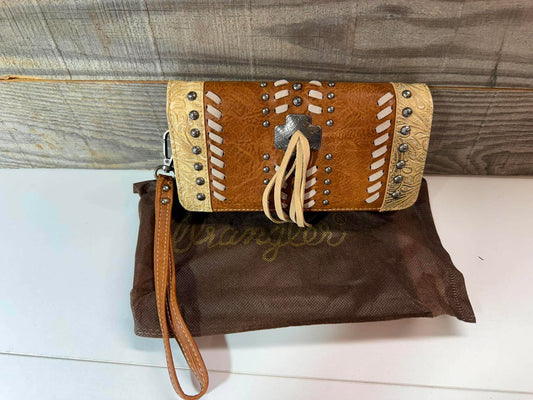 Discounted Western Wristlet Wallet